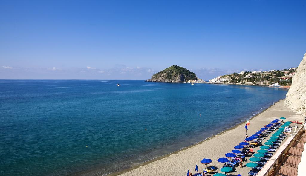 Hotel Vittorio Beach Resort Barano d'Ischia ภายนอก รูปภาพ