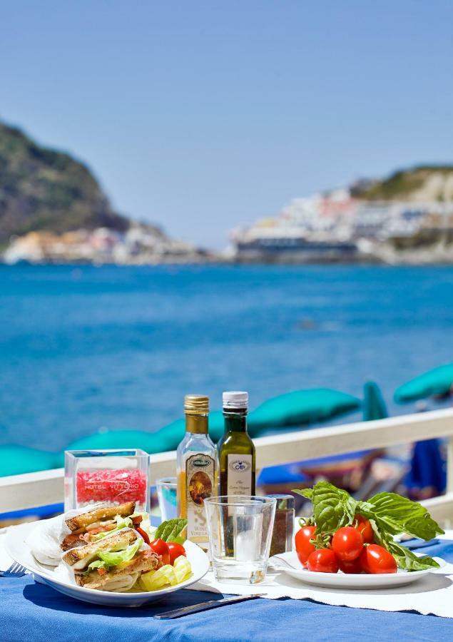Hotel Vittorio Beach Resort Barano d'Ischia ภายนอก รูปภาพ